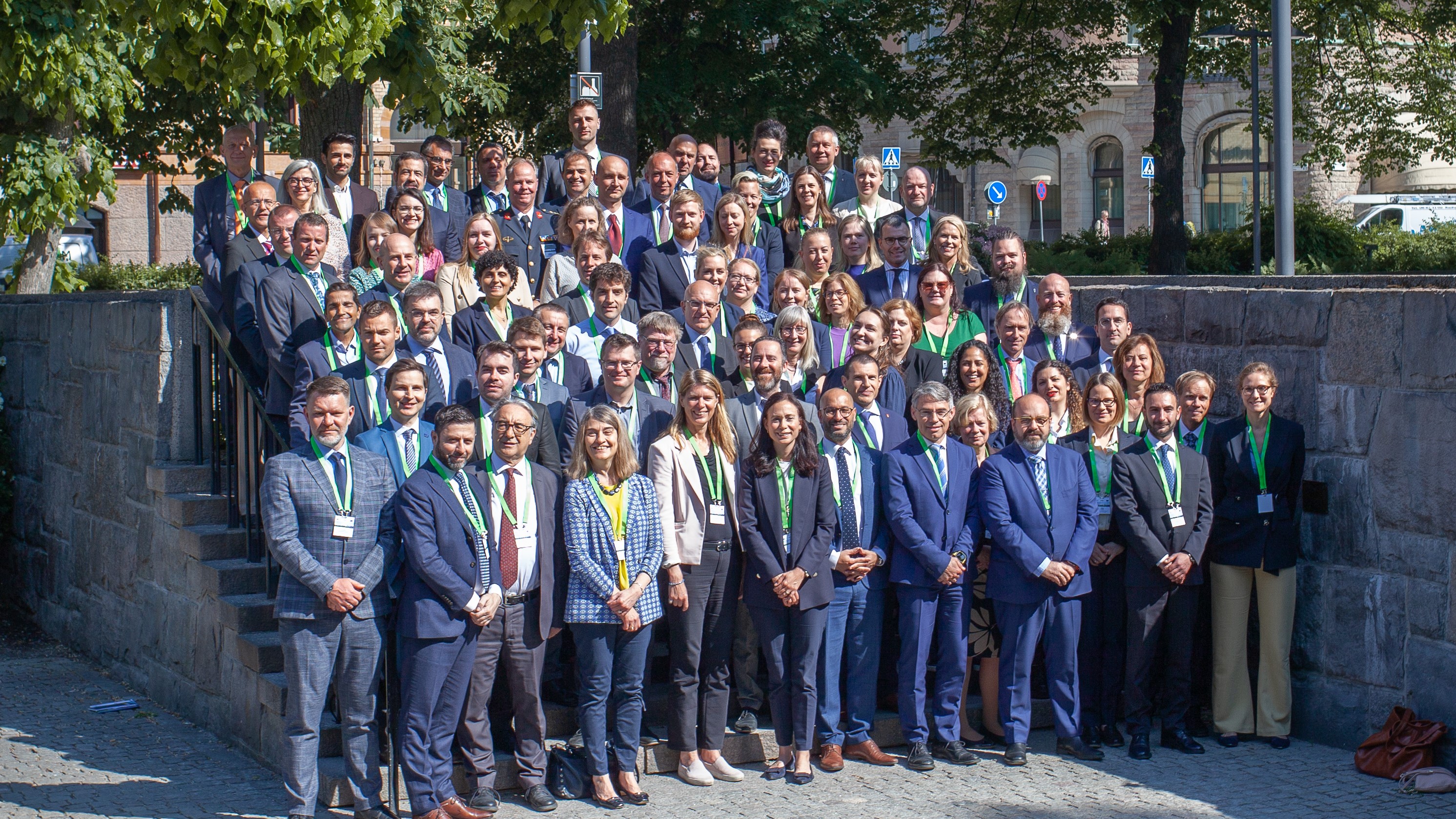 Defence and energy communities step up efforts on sustainable energy and publish new ground-breaking climate change study 