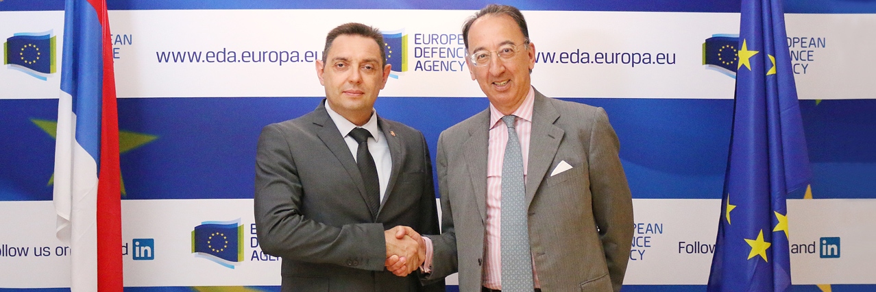 Serbian Minister of Defence visits EDA