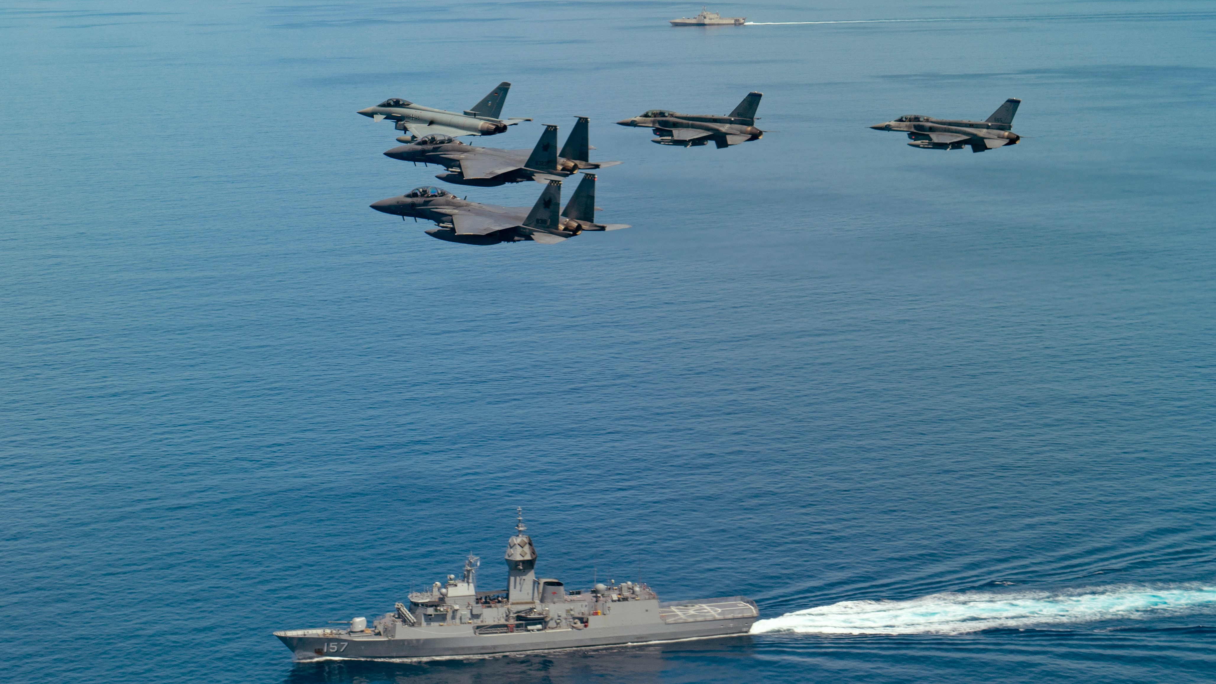 Defence conference calls for renewed energy in PESCO commitments and projects 