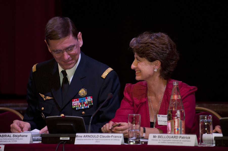 Ms. Claude-France Arnould attended the Weimar High Level Seminar on capabilities